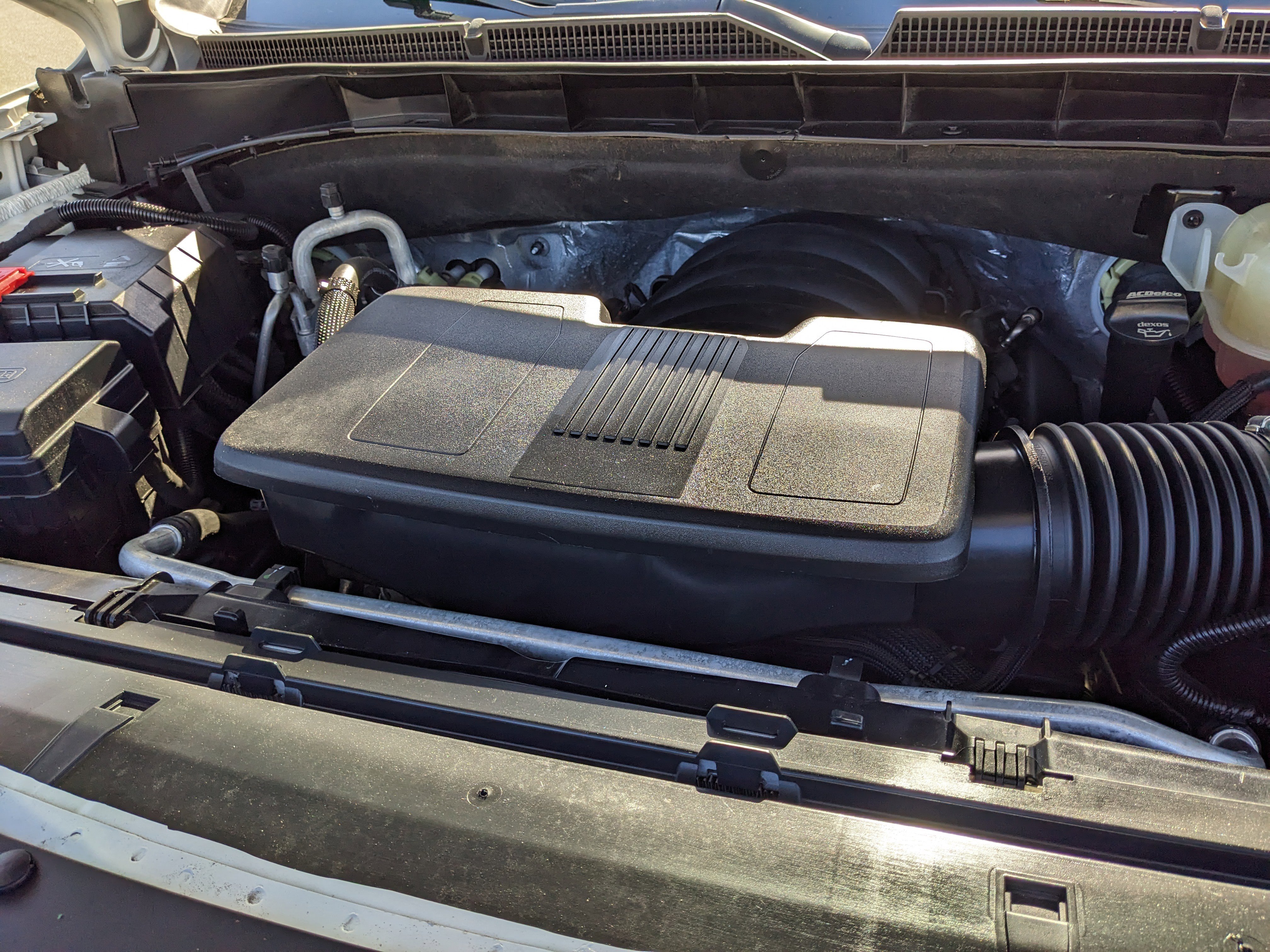 Used 2022 GMC Yukon XL Denali image 12