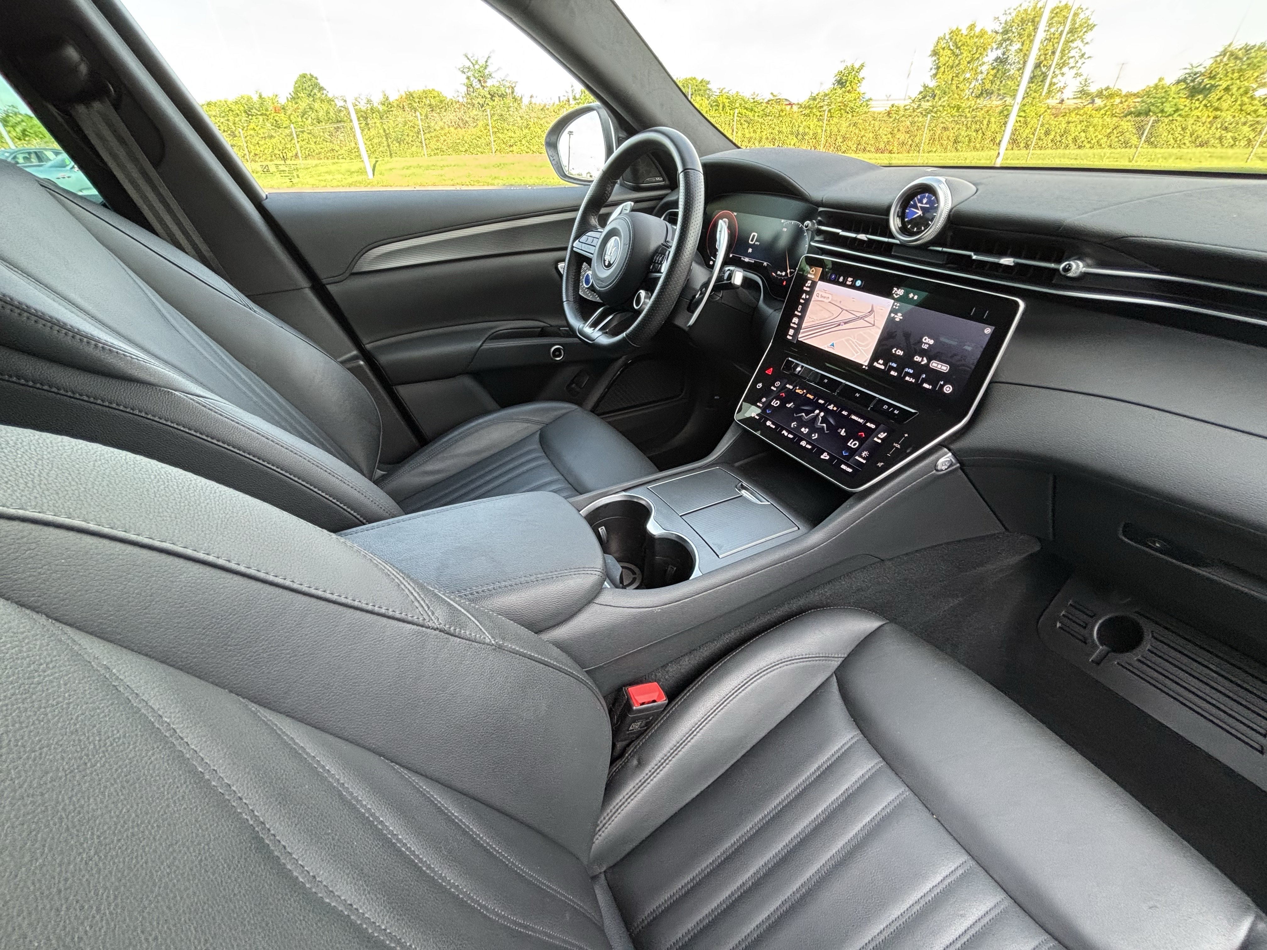 Used 2024 Maserati Grecale GT AWD/4WD image 34