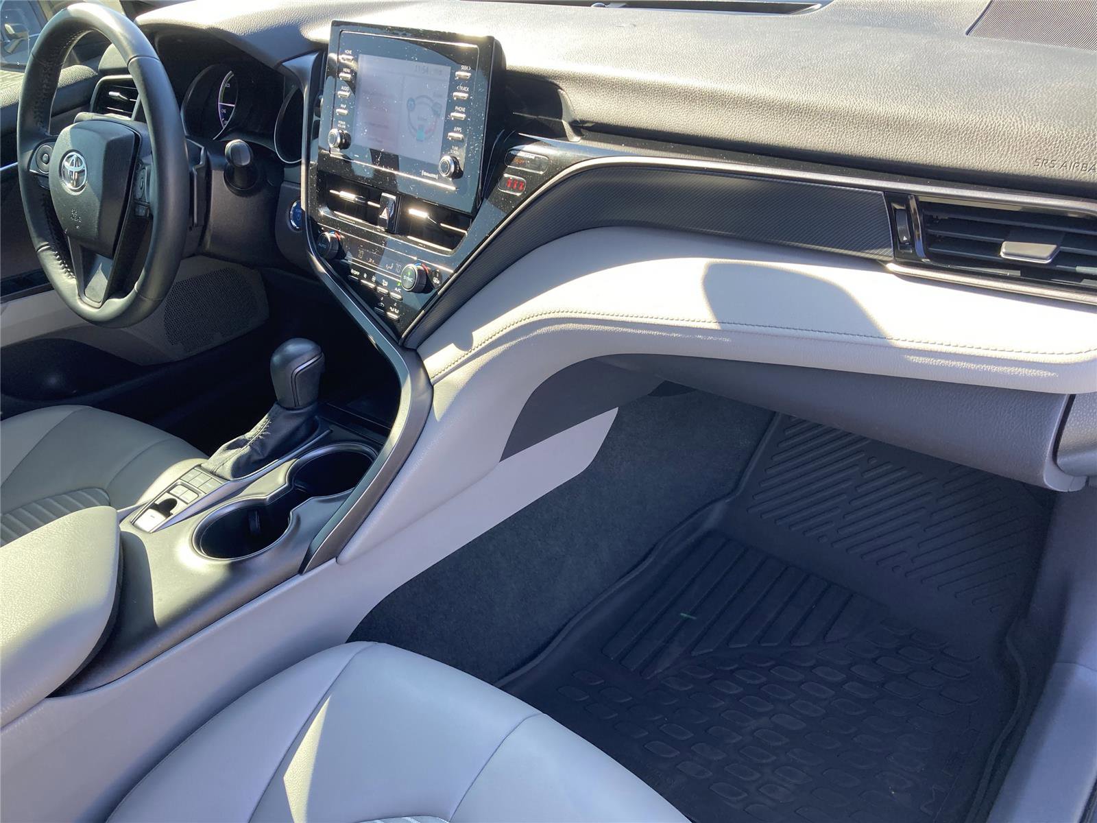 Used 2022 Toyota Camry SE image 31