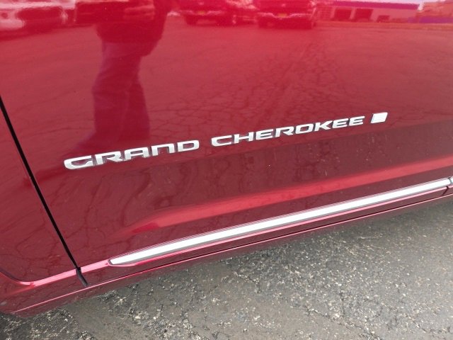 Used 2024 Jeep Grand Cherokee L Summit image 73