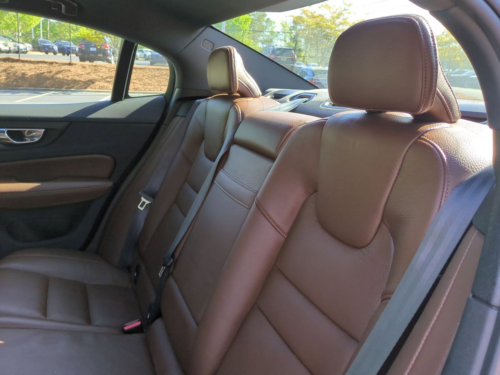 Used 2021 Volvo S60 T5 Inscription image 31