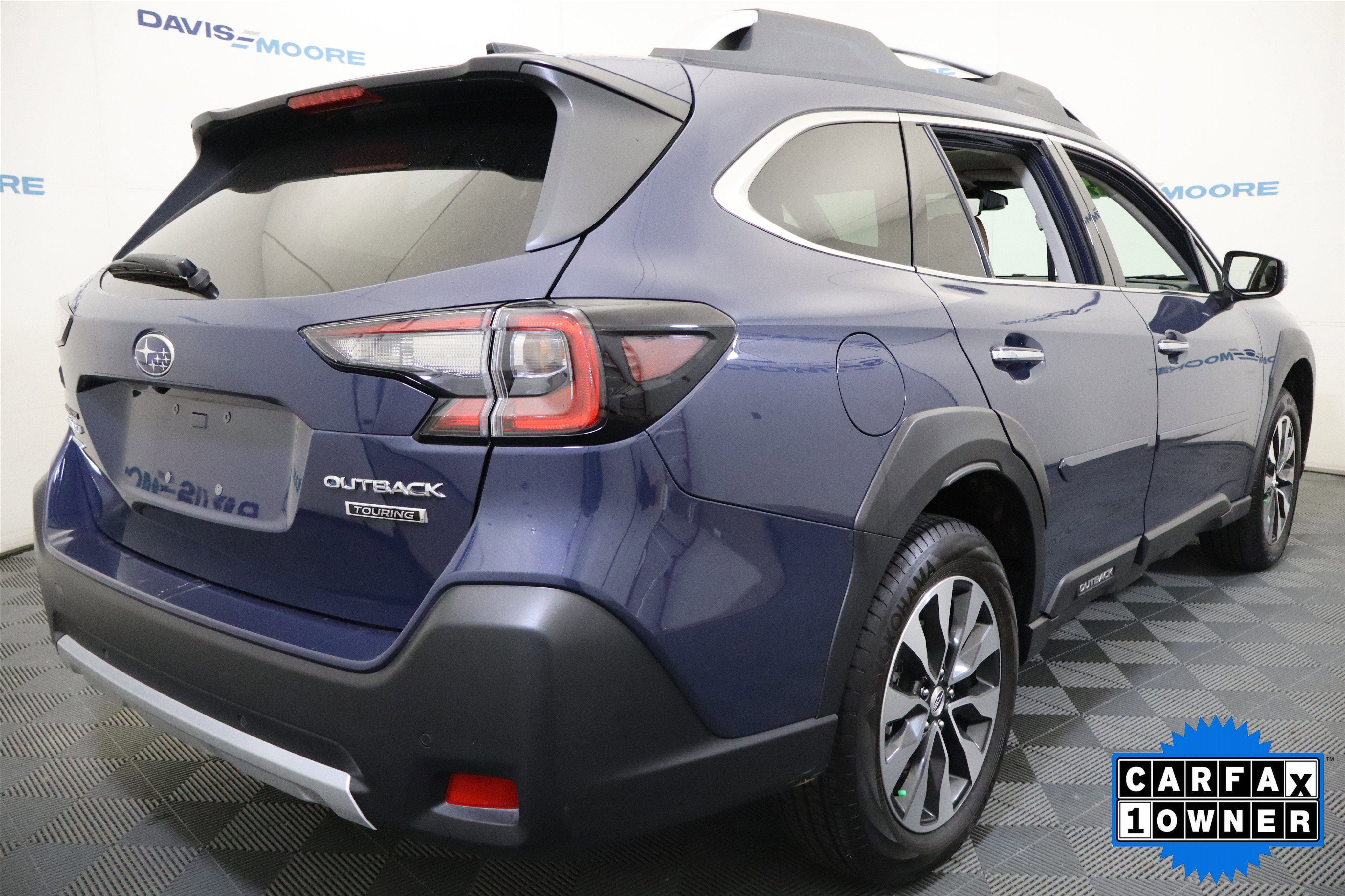 Used 2024 Subaru Outback Touring image 5