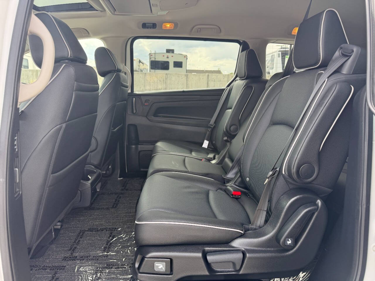 Used 2026 Honda Odyssey Elite image 20