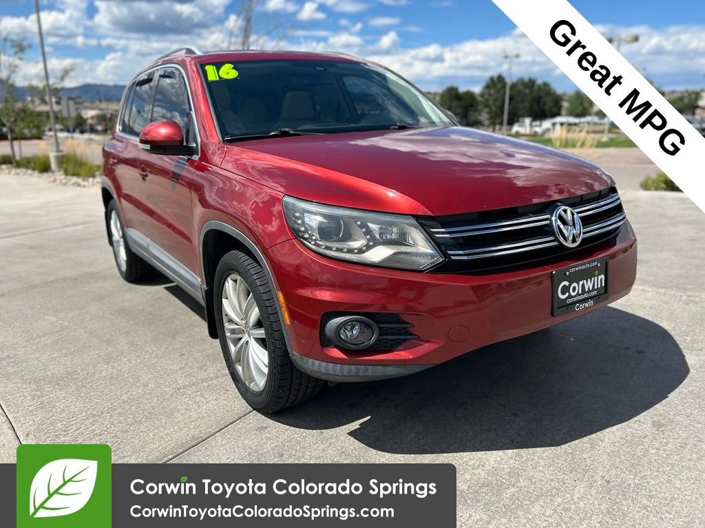 Used 2016 Volkswagen Tiguan SE FWD image 1