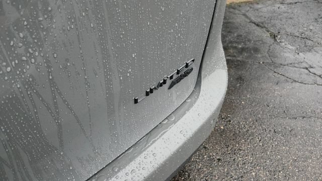 Certified 2023 Chrysler Pacifica Limited w/ Uconnect Theater Family Group AWD/4WD image 38