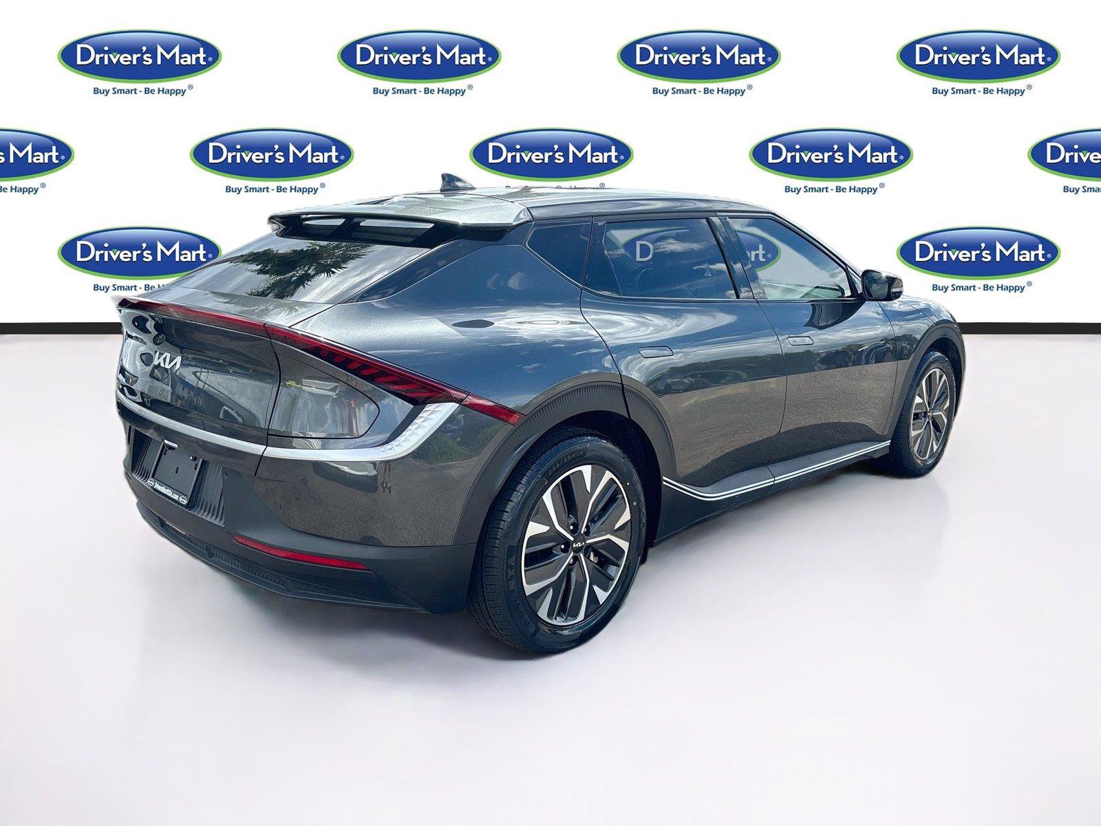 Used 2024 Kia EV6 Light RWD image 7