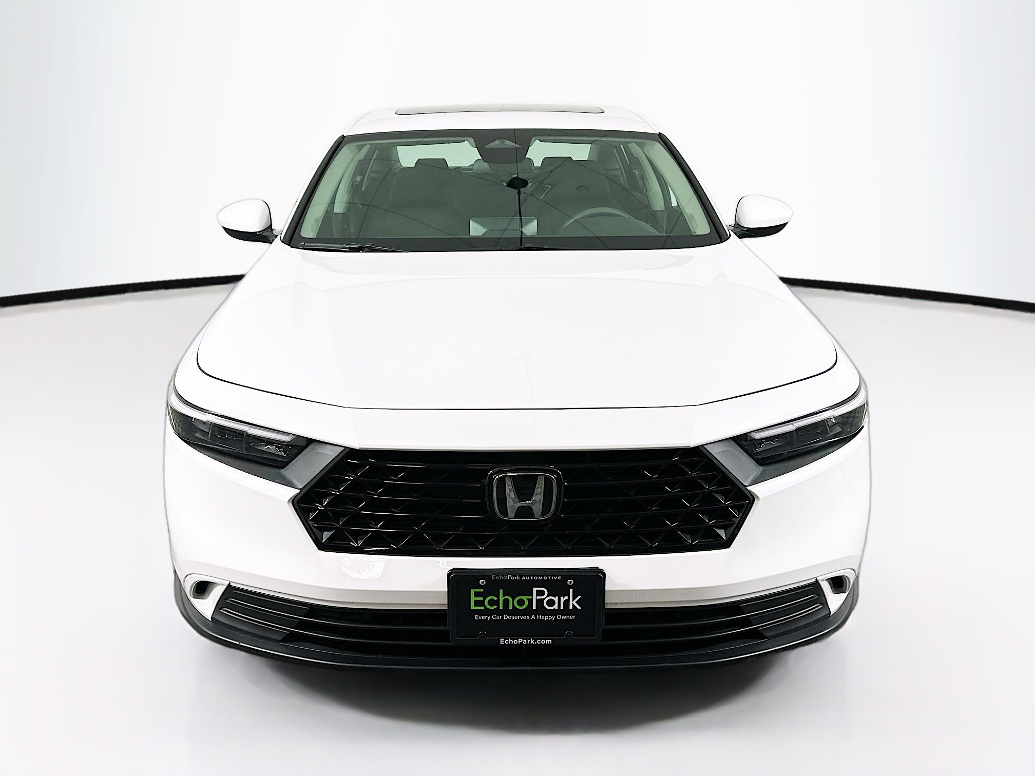 Used 2024 Honda Accord EX image 2