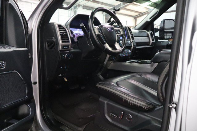 Used 2021 Ford F350 Platinum AWD/4WD image 40