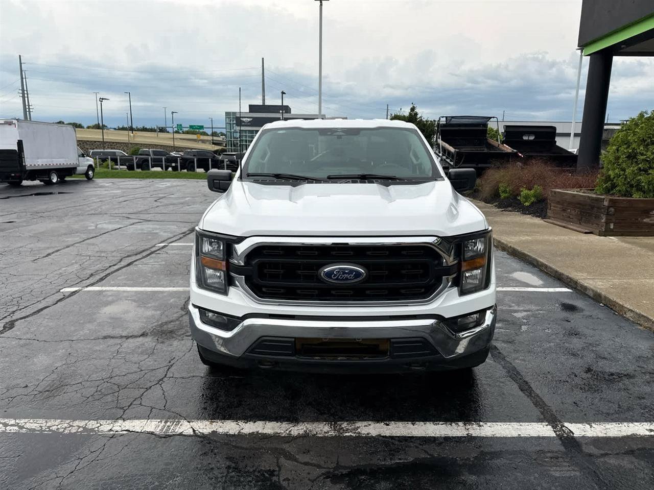 Used 2023 Ford F150 XLT w/ Trailer Tow Package AWD/4WD image 3