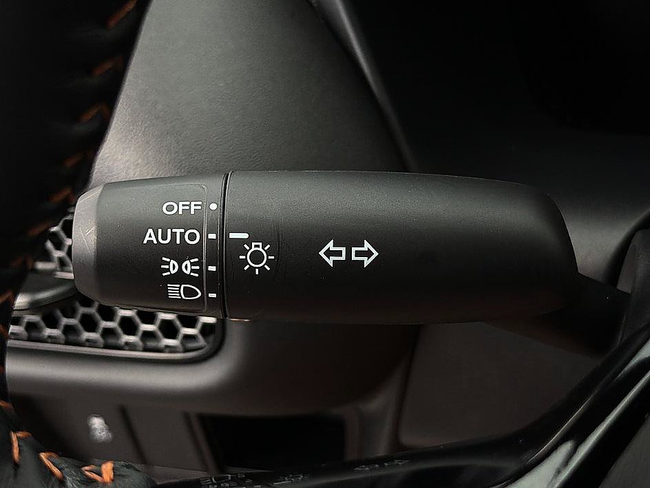 Used 2026 Honda HR-V Sport image 19