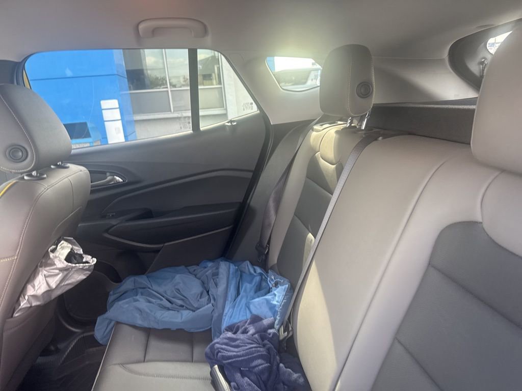 Certified 2025 Chevrolet Trax ACTIV w/ Driver Confidence Package FWD image 14