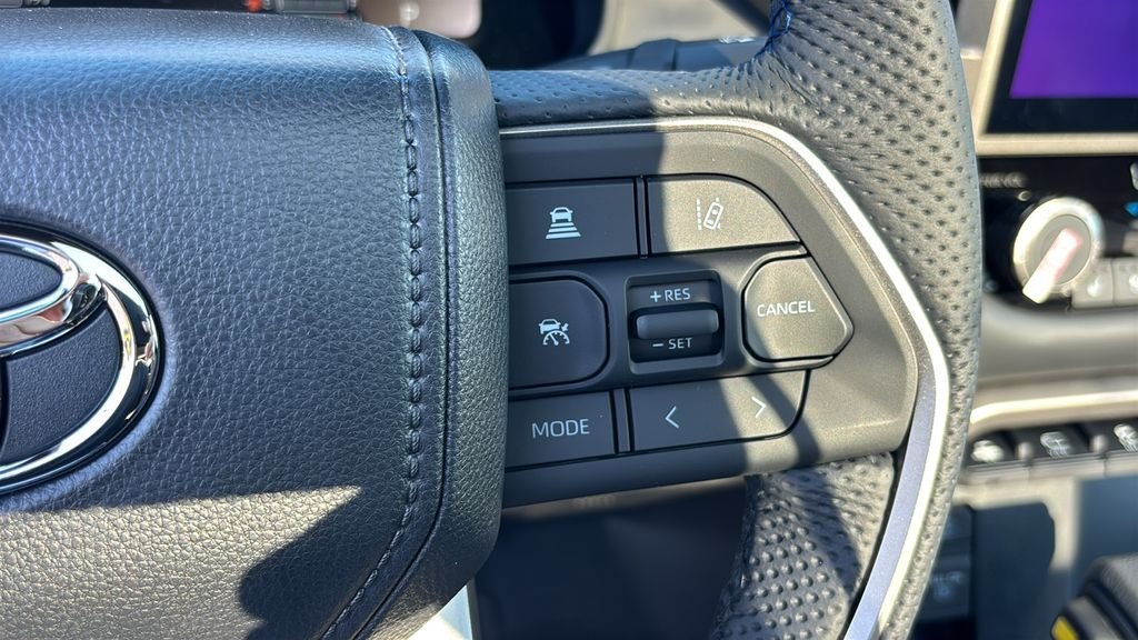 New 2026 Toyota Tundra Platinum w/ TRD Off-Road Package AWD/4WD image 18
