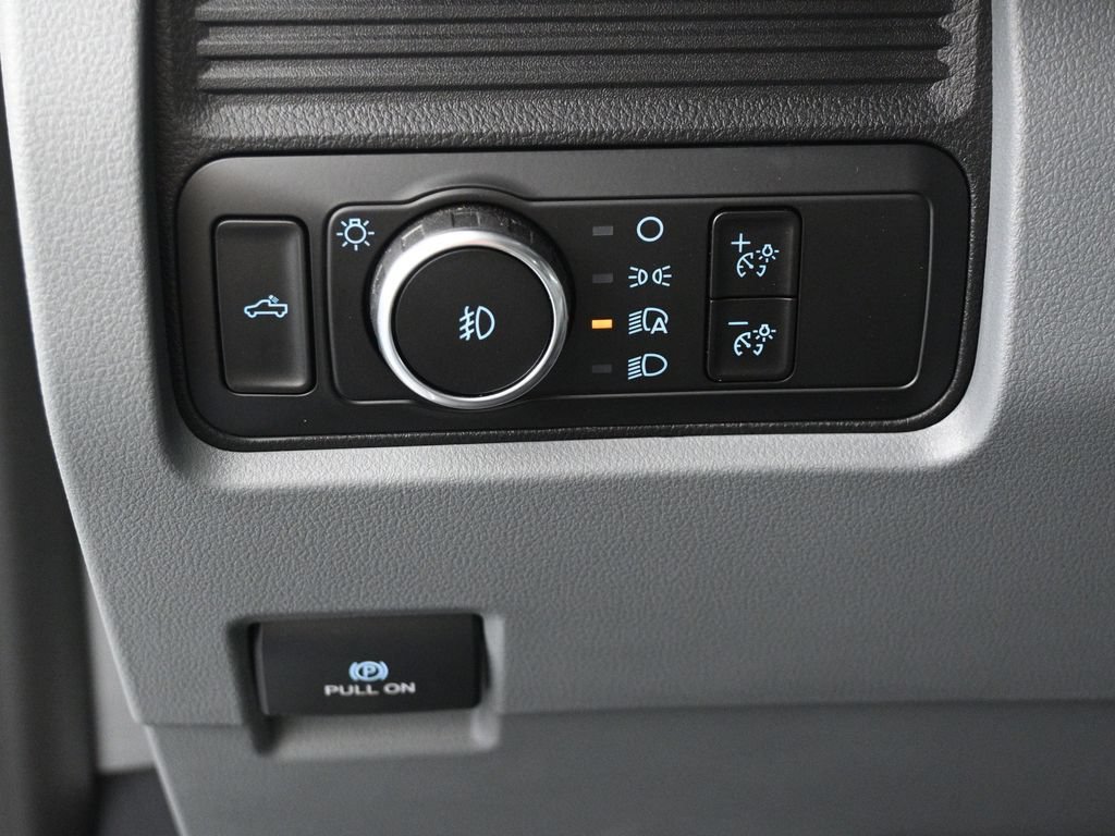 New 2026 Ford F350 XL w/ FX4 Off-Road Package AWD/4WD image 8
