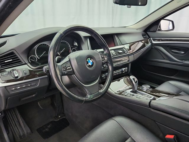 Used 2016 BMW 535i xDrive Sedan AWD/4WD image 9