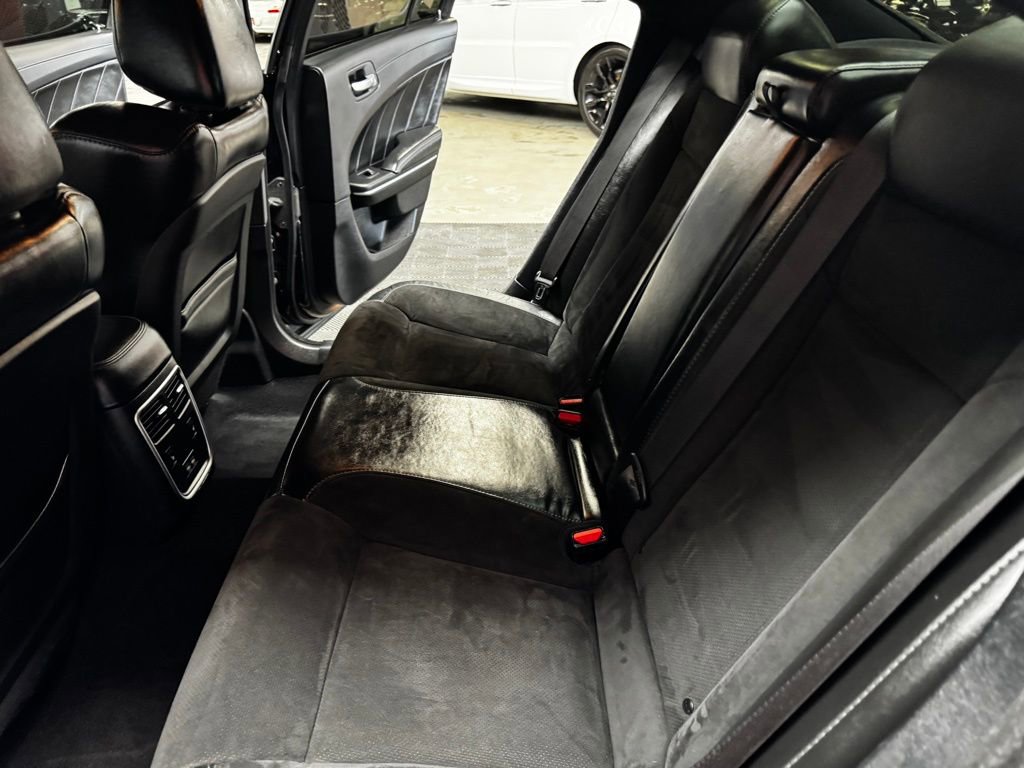 Used 2020 Dodge Charger R/T w/ Plus Group RWD image 43
