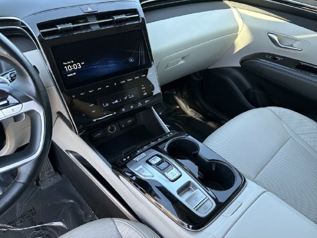 Certified 2024 Hyundai Tucson Limited AWD/4WD image 30