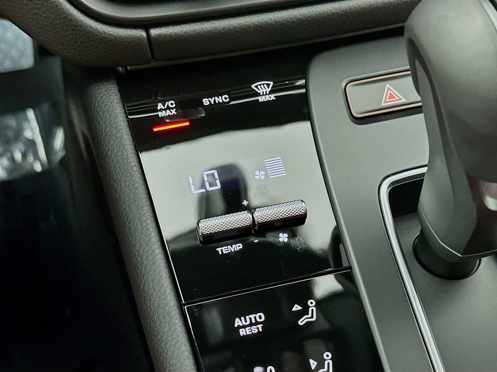 New 2026 Porsche Macan Turbo AWD/4WD image 18