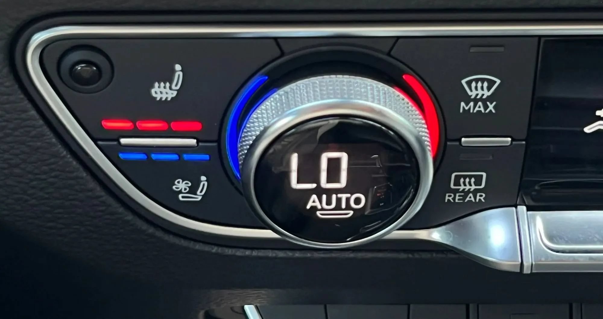 Used 2019 Audi SQ5 Prestige w/ Prestige Package AWD/4WD image 27