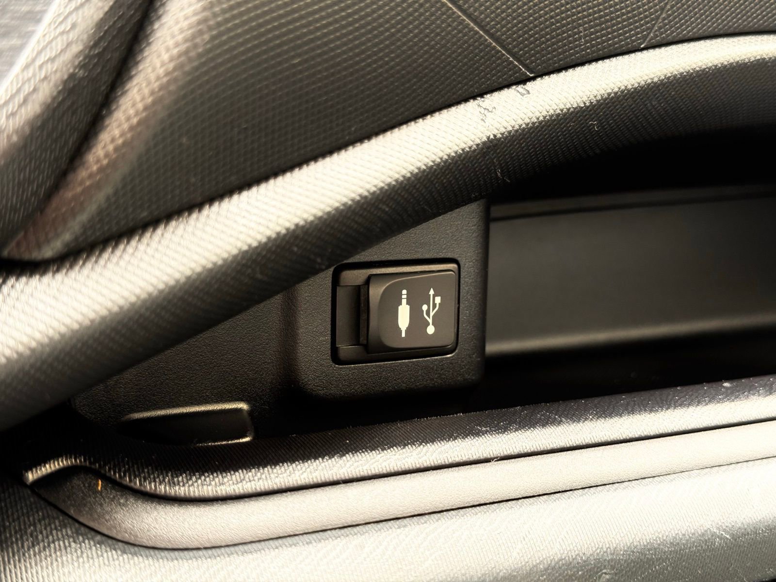 Used 2012 Toyota Prius C One FWD image 34