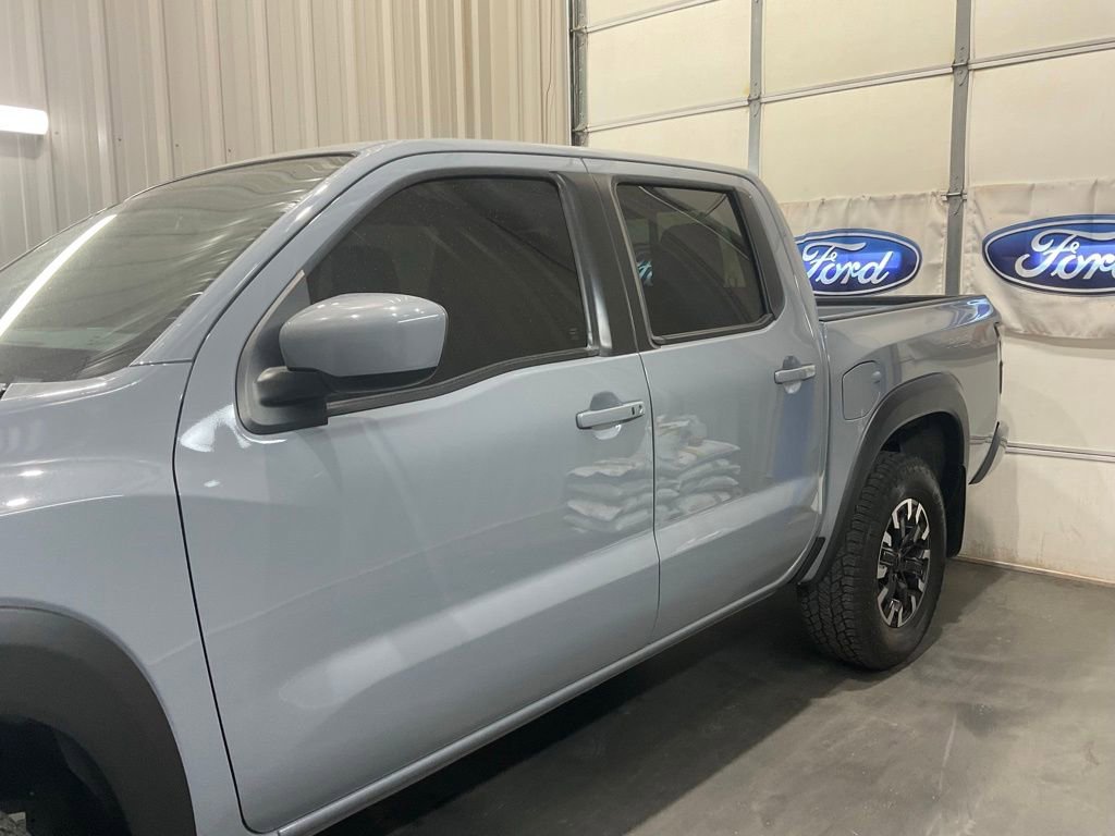 Used 2024 Nissan Frontier PRO-4X w/ Technology Package AWD/4WD image 5