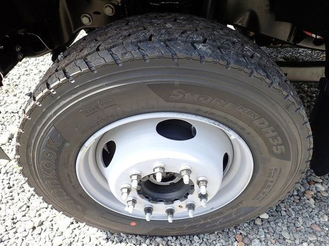 New 2025 Ford F600 4x4 Regular Cab Super Duty w/ XL Chrome Package image 12