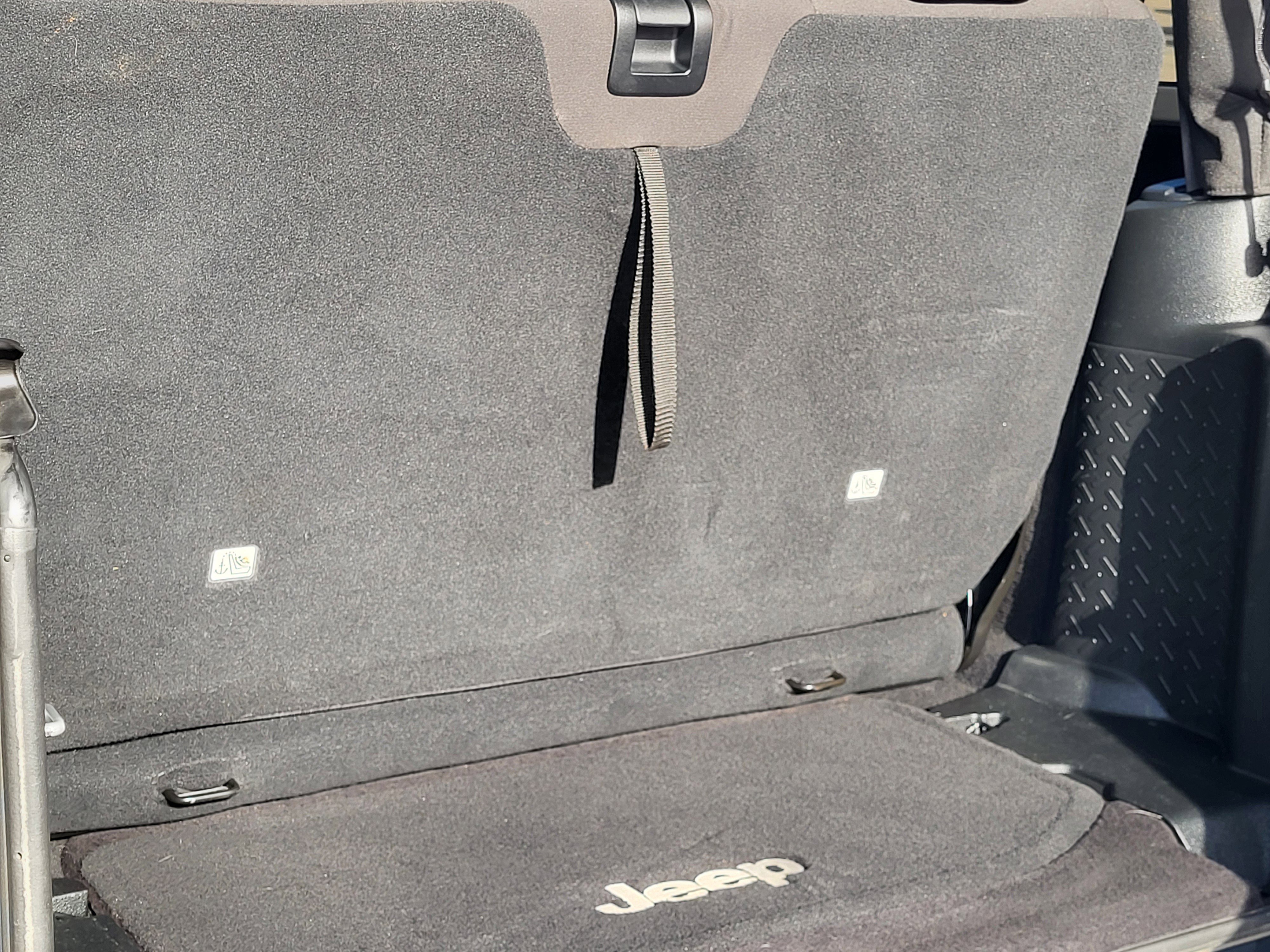 Used 2016 Jeep Wrangler Sport image 12