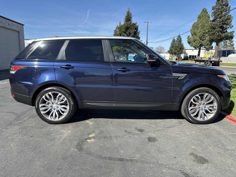 Used 2017 Land Rover Range Rover Sport HSE AWD/4WD image 14