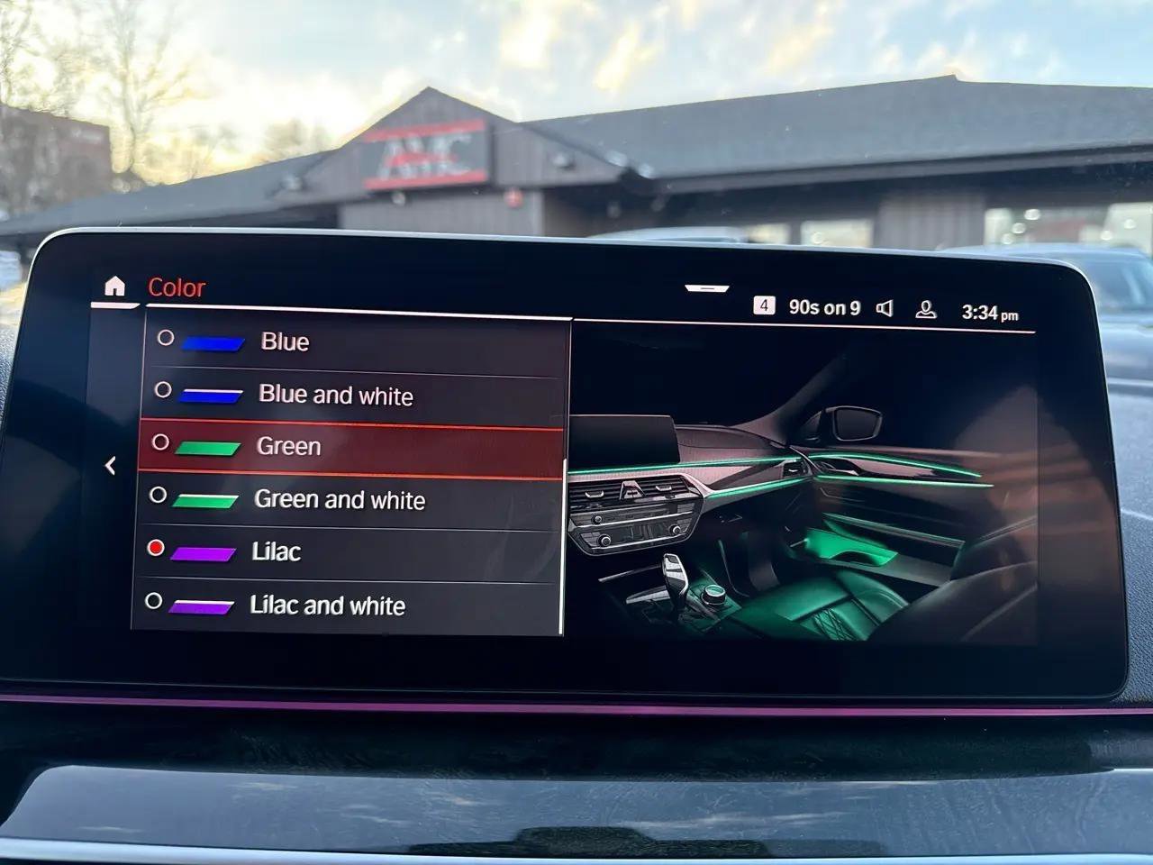 Used 2023 BMW 530e xDrive w/ Premium Package image 58