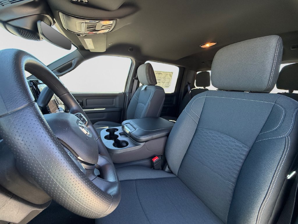 New 2026 RAM 3500 Tradesman AWD/4WD image 19