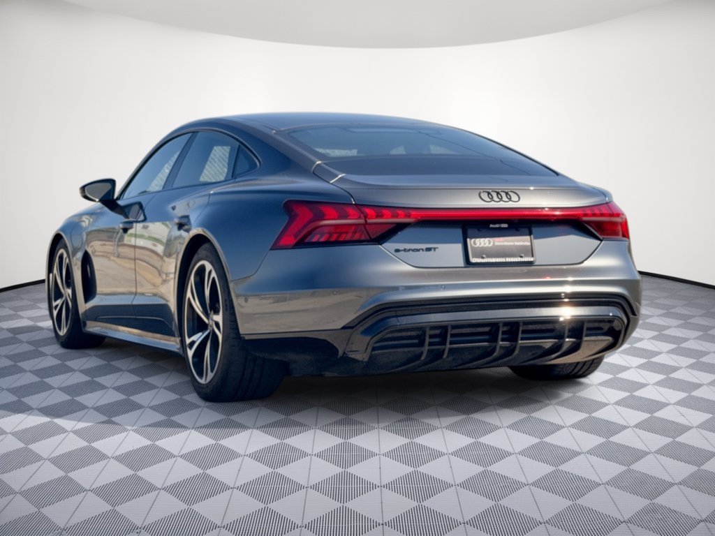 Used 2024 Audi e-tron GT Prestige AWD/4WD image 3