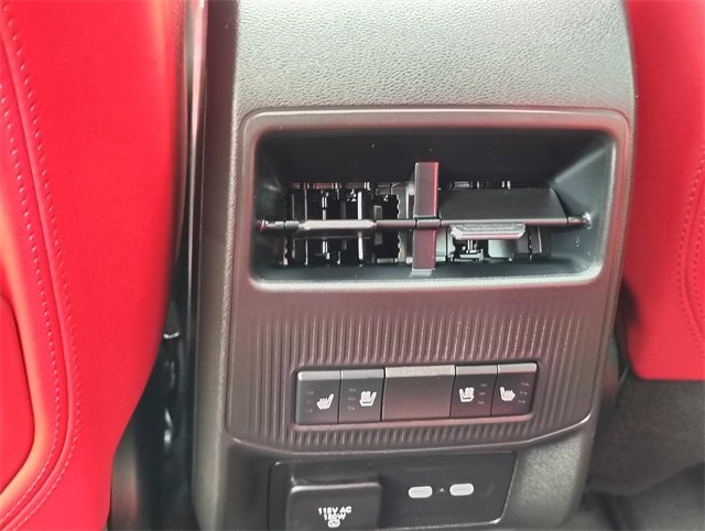 Used 2024 Jeep Wagoneer Launch Edition image 33