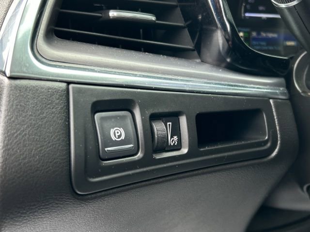 Used 2019 Cadillac XT5 Premium Luxury image 34