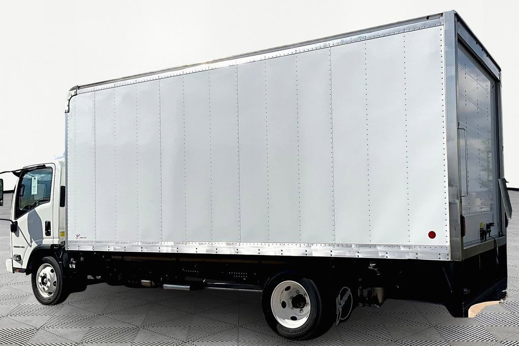 New 2025 Chevrolet Low Cab Forward image 3