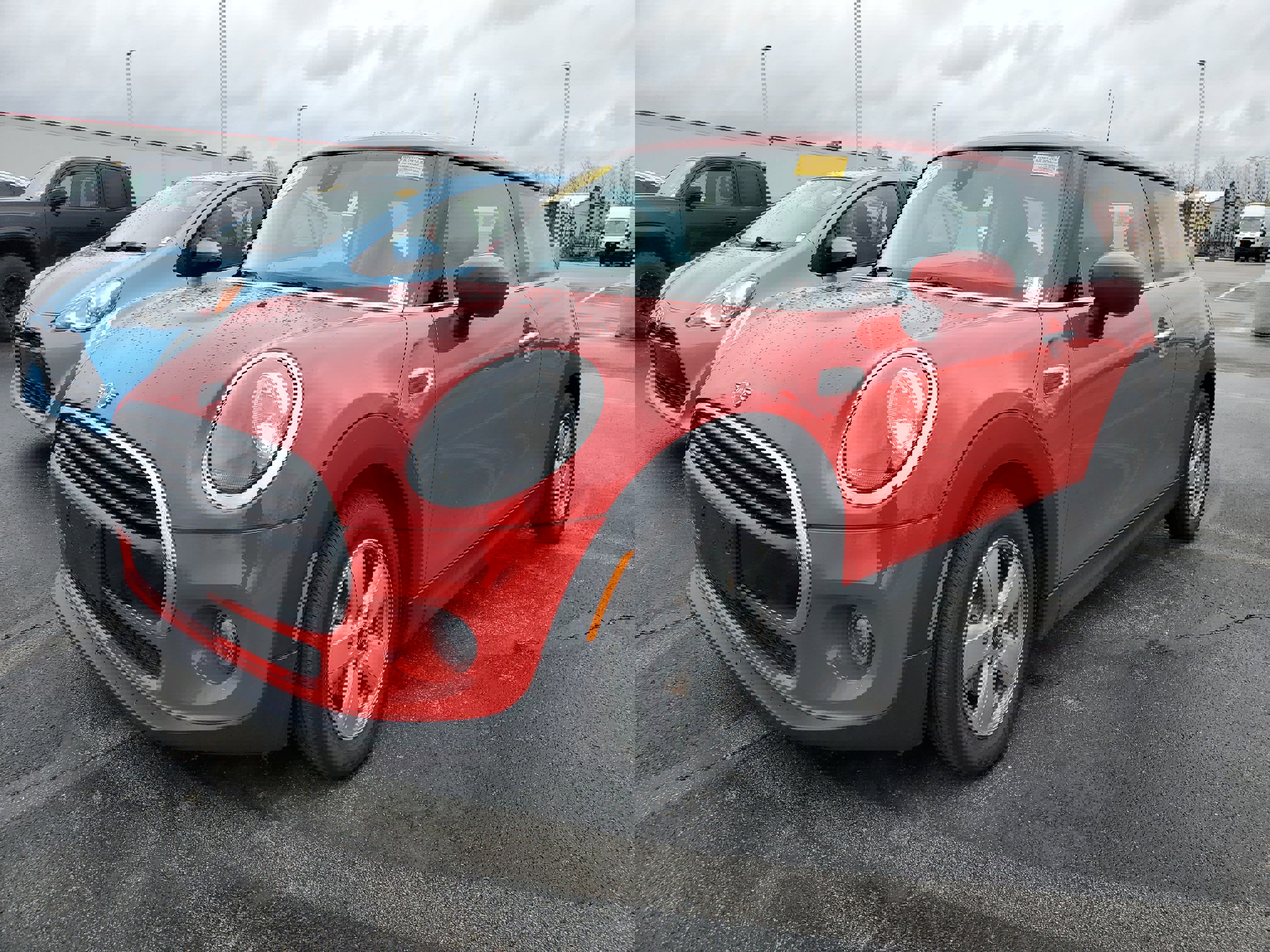 Used 2021 MINI Cooper 2-Door Hardtop image 3