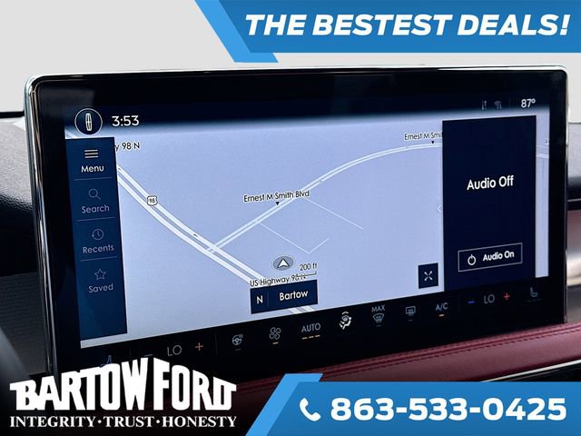 Used 2025 Lincoln Corsair Reserve image 13