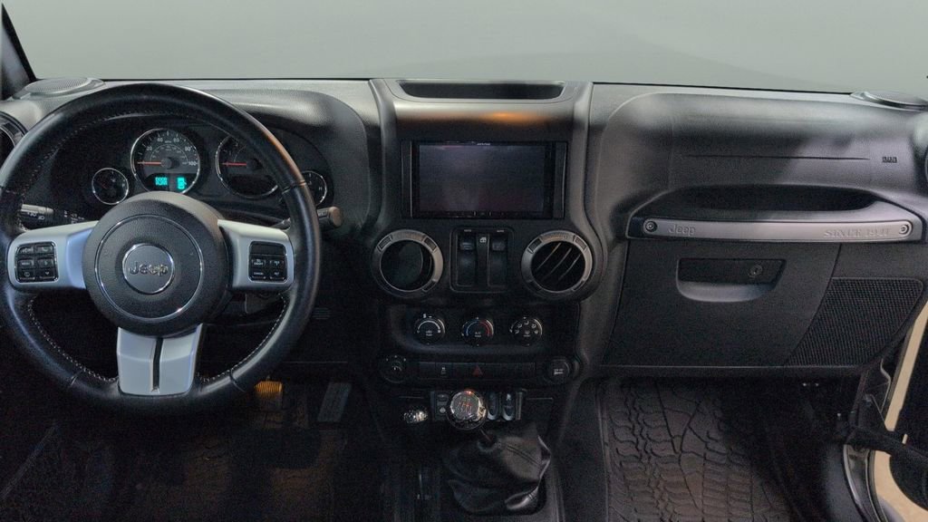 Used 2016 Jeep Wrangler Sport AWD/4WD image 14