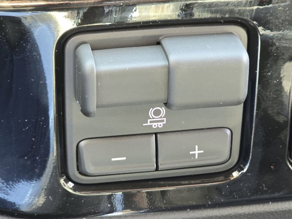 New 2026 Chevrolet Silverado 1500 LT Trail Boss w/ Safety Package image 7