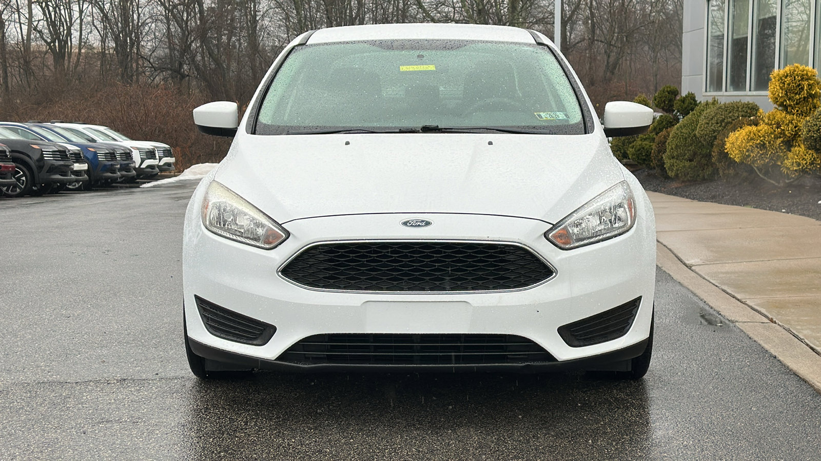 Used 2018 Ford Focus SE image 3