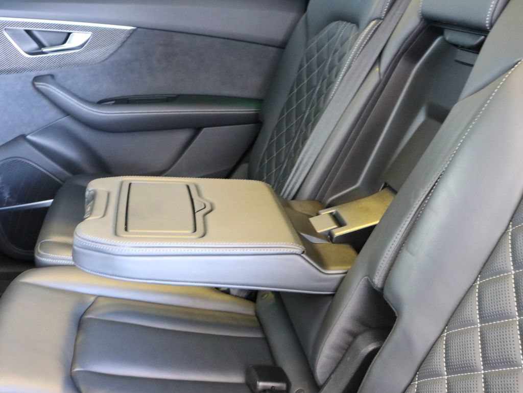 Used 2023 Audi SQ7 Premium Plus AWD/4WD image 35