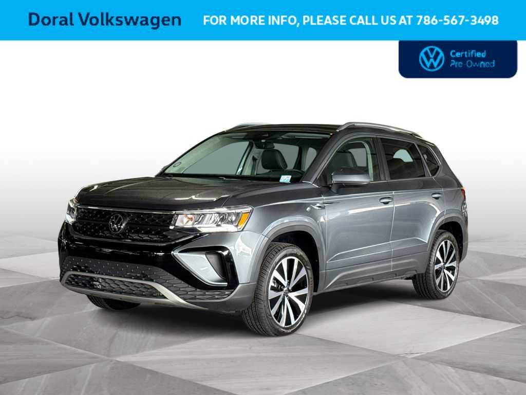 Certified 2024 Volkswagen Taos SE FWD image 4