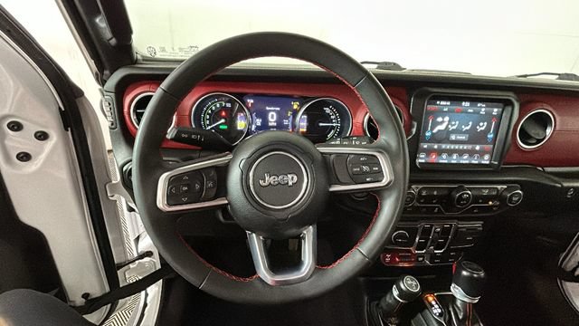 Used 2023 Jeep Wrangler Unlimited Rubicon 4xe AWD/4WD image 13