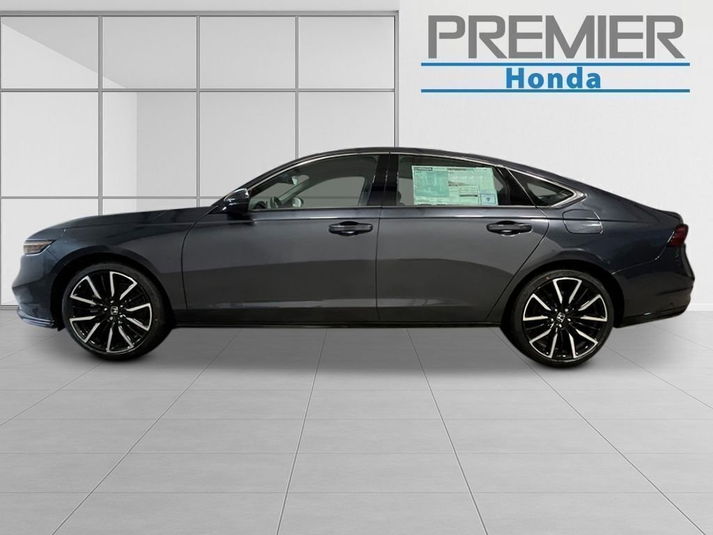 New 2026 Honda Accord Touring image 2