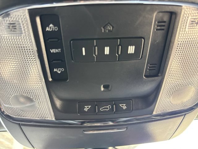Used 2016 Jeep Grand Cherokee Limited RWD image 32
