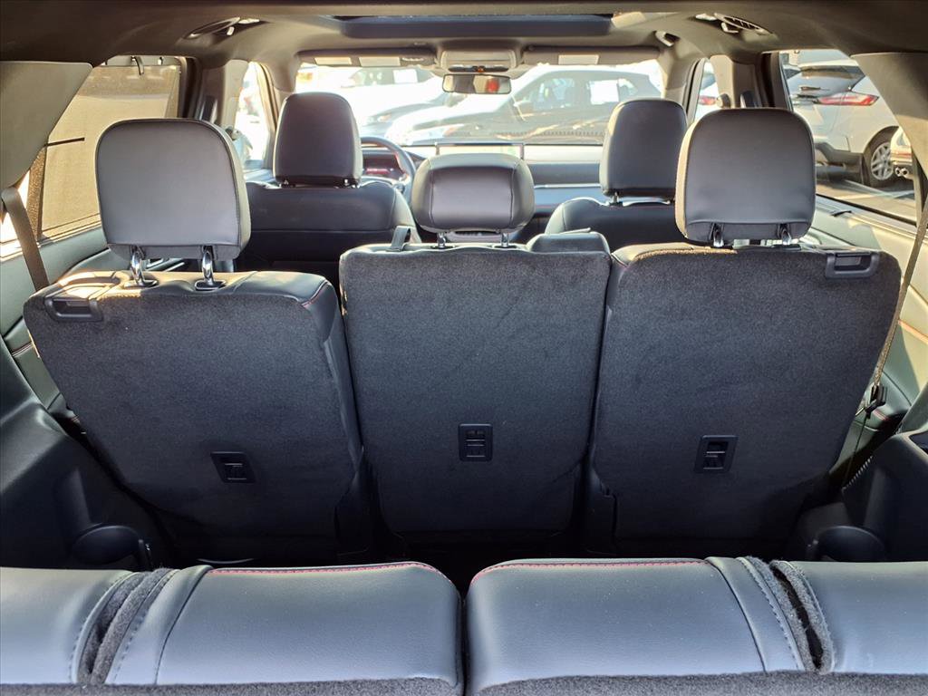 Used 2025 Ford Explorer ST image 30