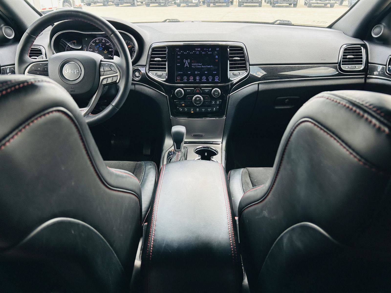 Used 2019 Jeep Grand Cherokee Trailhawk AWD/4WD image 27