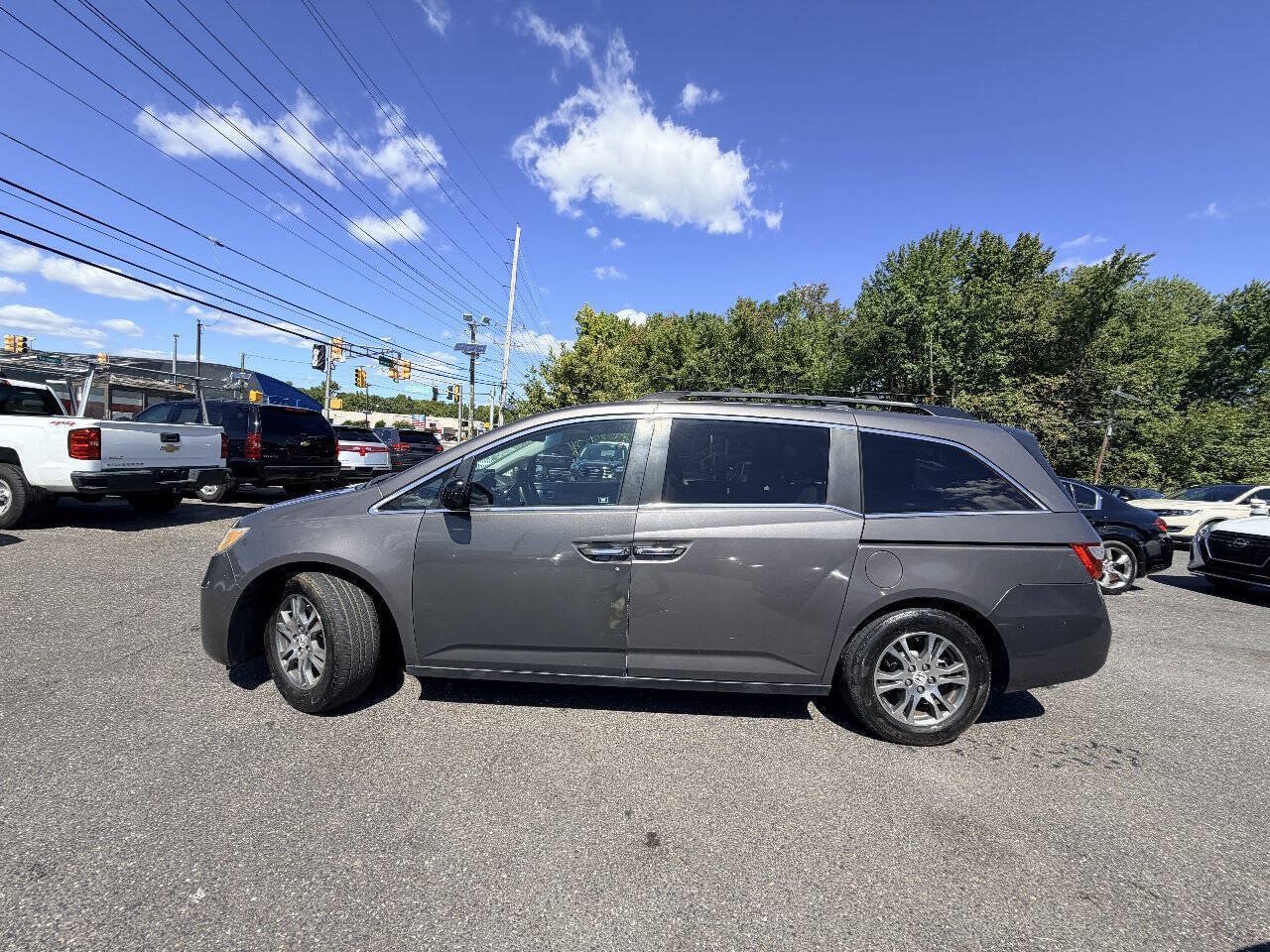 Used 2011 Honda Odyssey EX image 29