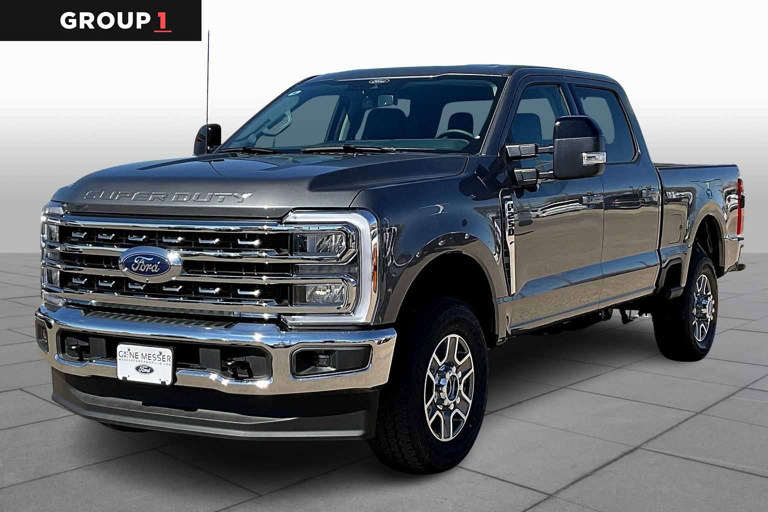 New 2025 Ford F250 Lariat w/ FX4 Off-Road Package