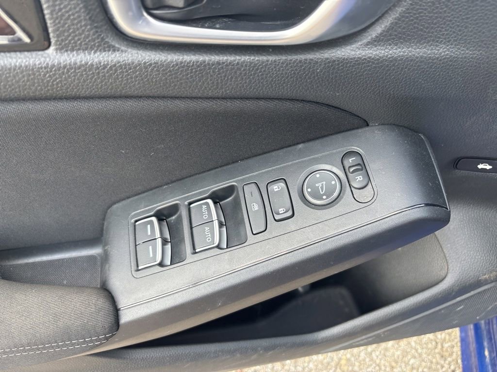 Used 2023 Honda Civic EX image 15