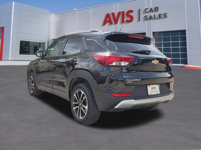 Used 2025 Chevrolet TrailBlazer LT AWD/4WD image 10