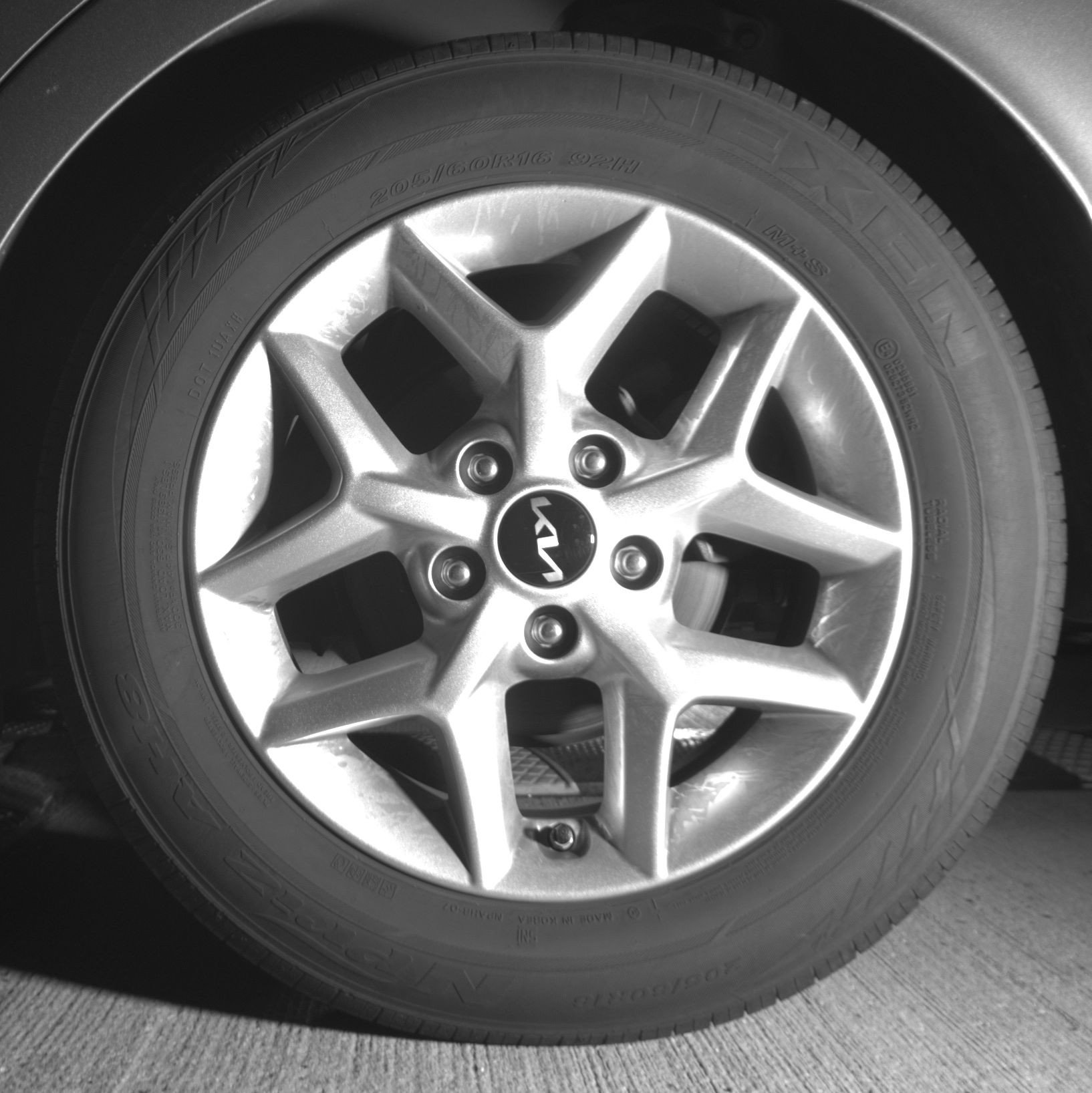 Used 2025 Kia Soul LX w/ LX Technology Package FWD image 14